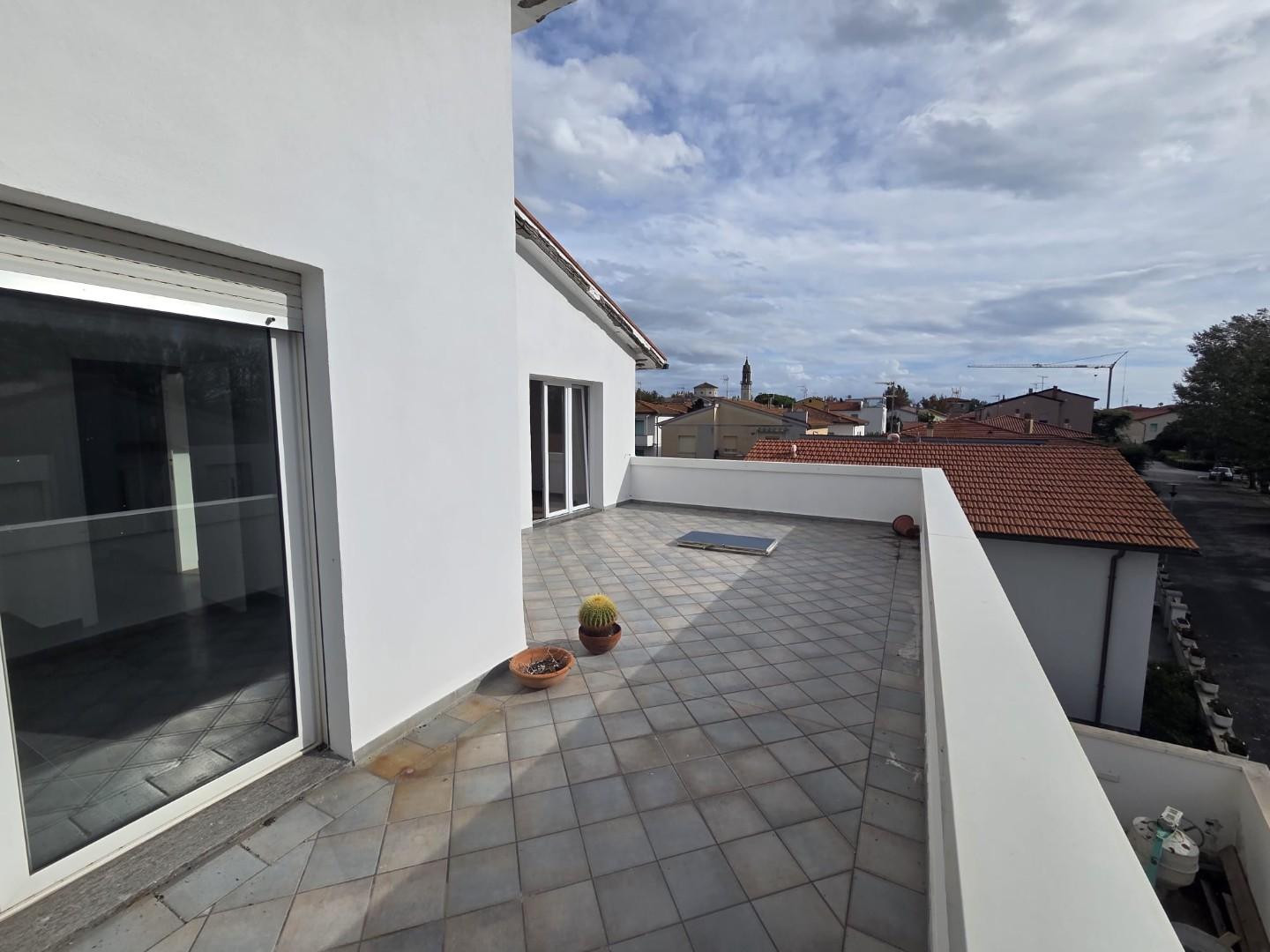 Attico con terrazzo, Rosignano Marittimo vada