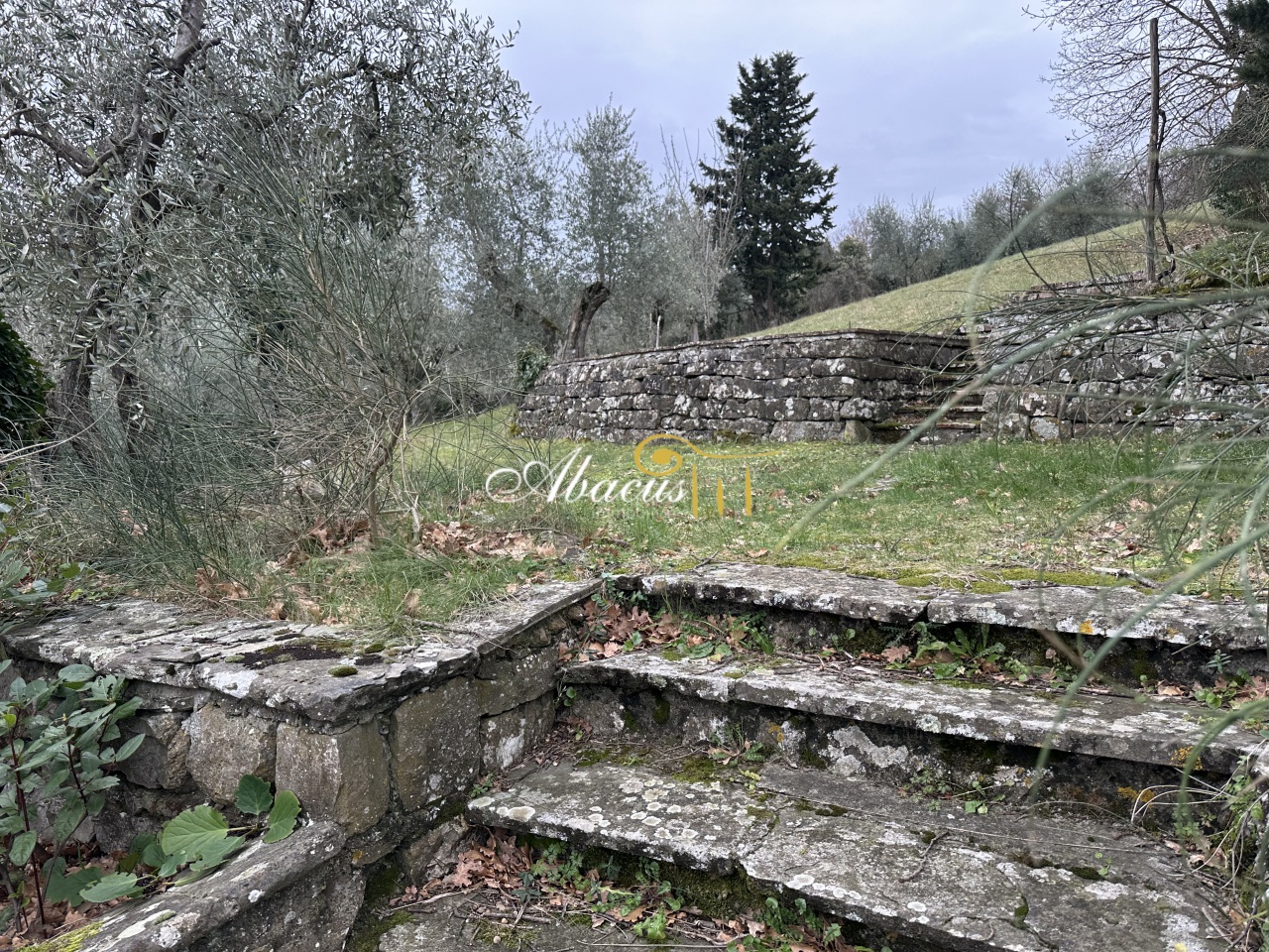 Appartamento con giardino in fiesole, Fiesole