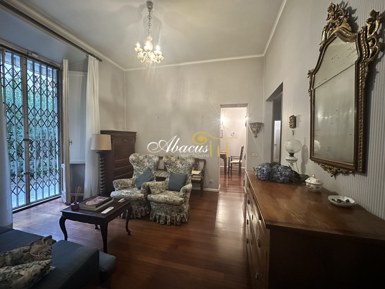 Appartamento con giardino in viale matteotti, Firenze