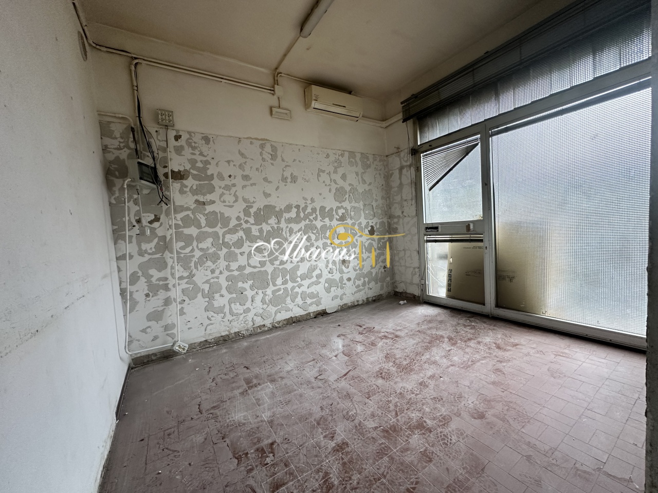 Laboratorio in affitto in via sernesi, Firenze