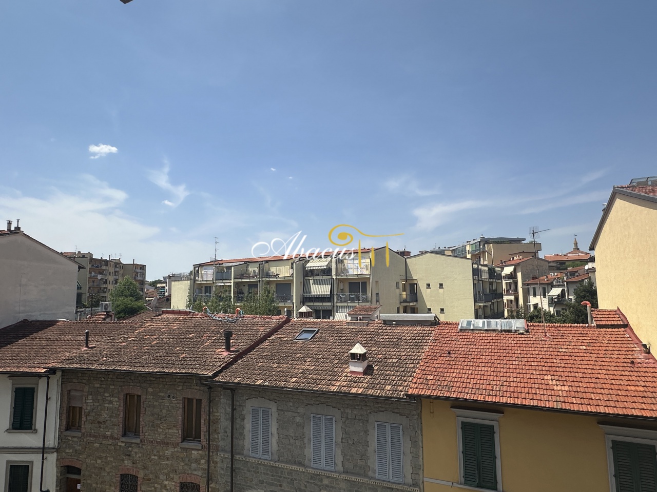 Trilocale da ristrutturare in via rattazzi, Firenze