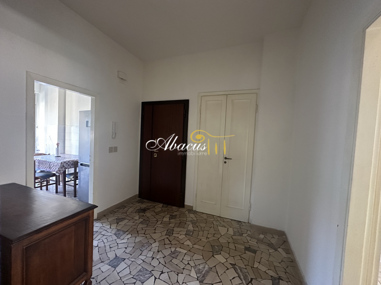 Quadrilocale con terrazzo in via gordigiani, Firenze