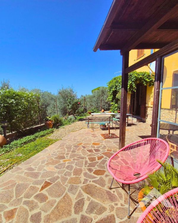 Casa indipendente con giardino a Gavorrano