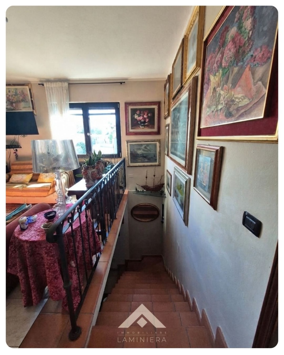 Casa indipendente con giardino a Gavorrano