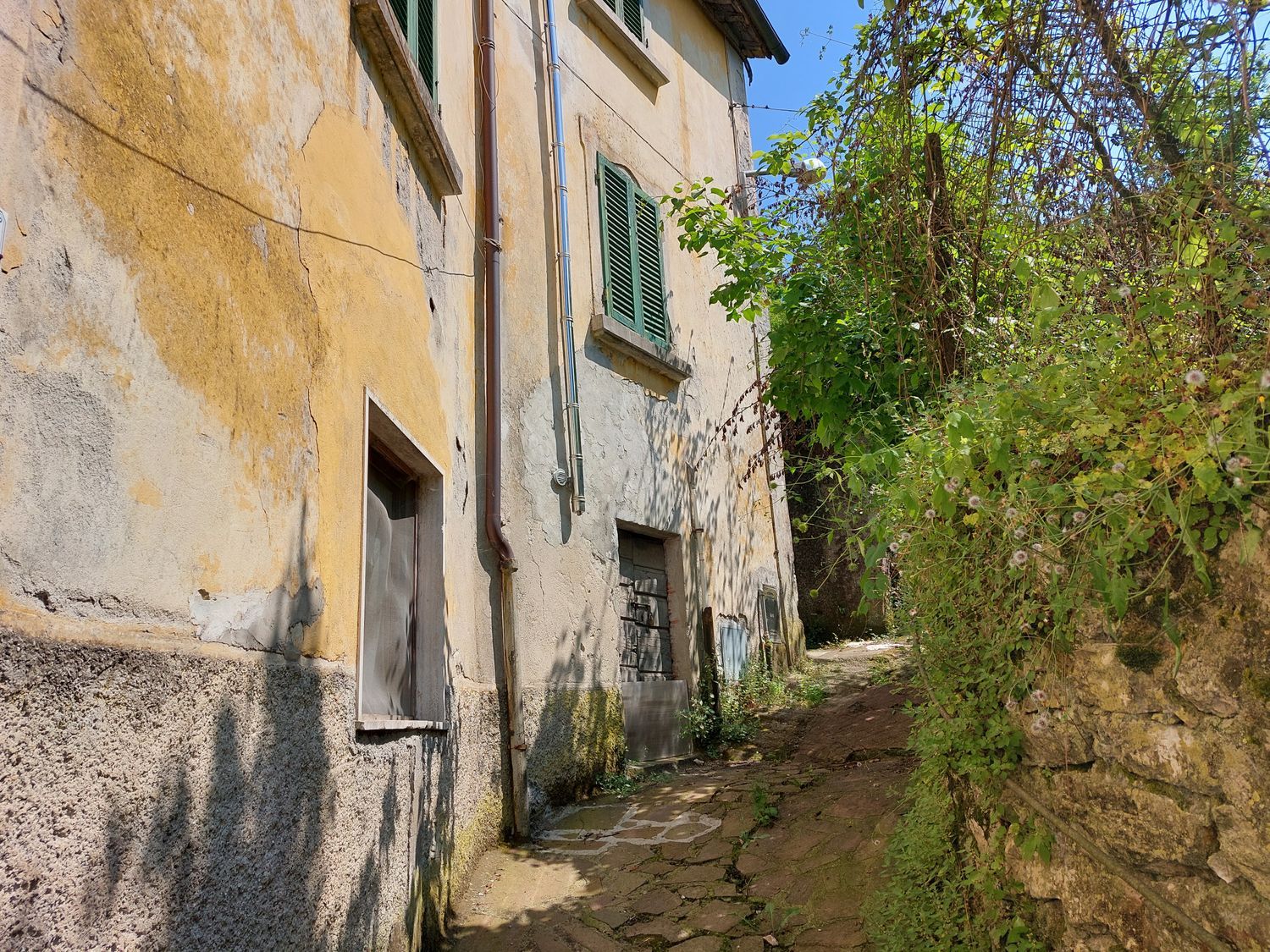 Casa indipendente da ristrutturare, Gallicano bolognana