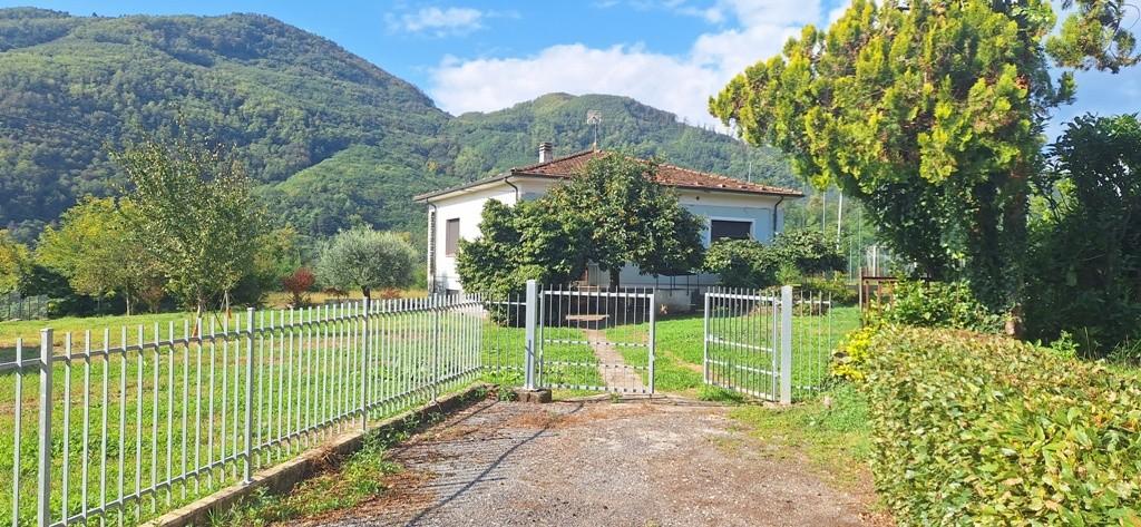 Casa indipendente con giardino, Bagni di Lucca fornoli
