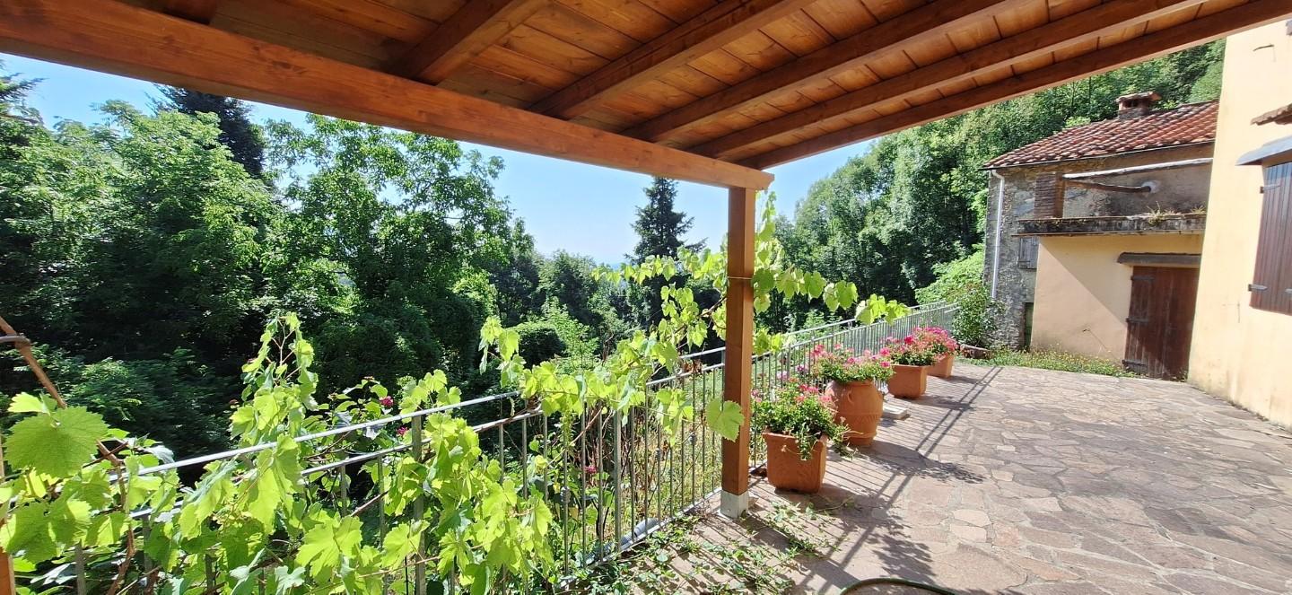 Rustico con giardino, Pescaglia san rocco in turrite