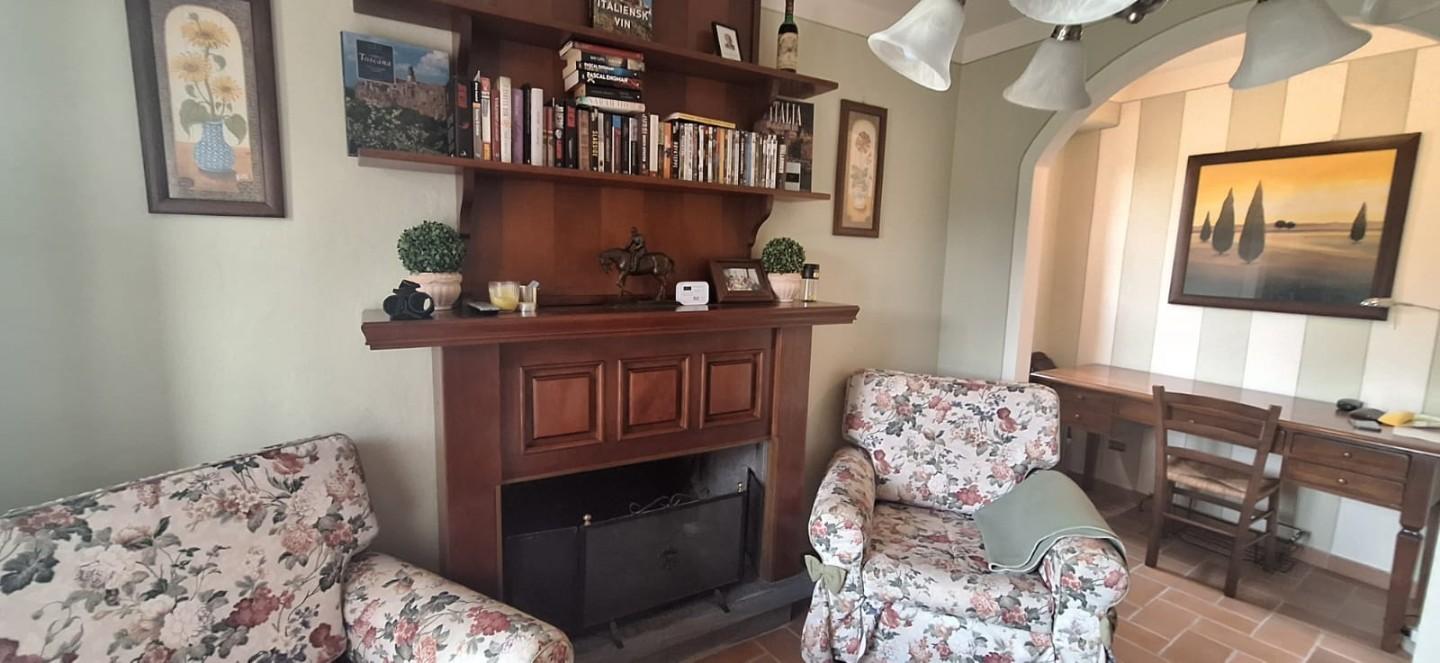Casa indipendente in vendita, Molazzana eglio