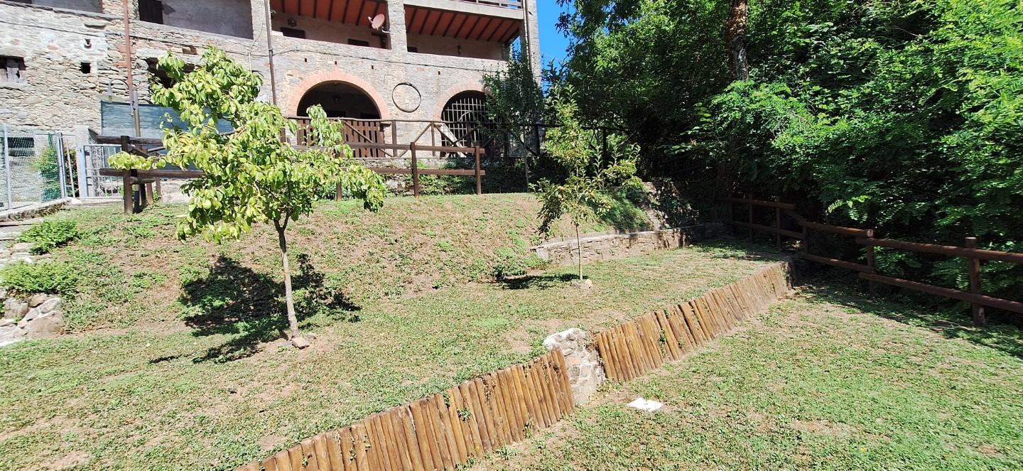 Appartamento con giardino, Pescaglia pascoso