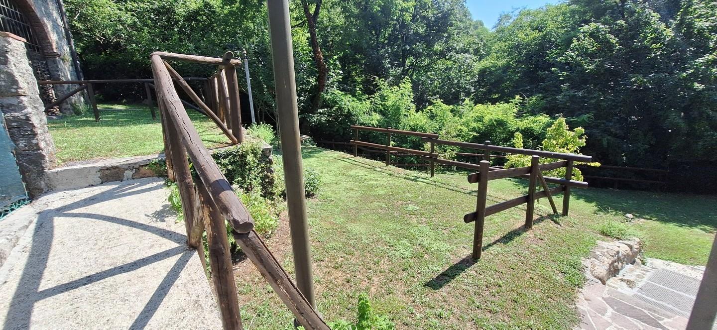 Appartamento con giardino, Pescaglia pascoso