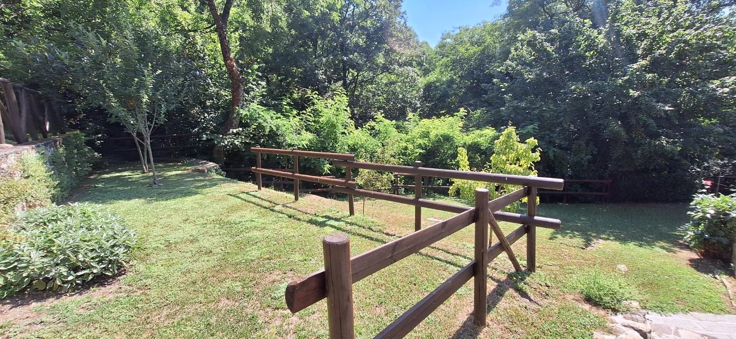 Appartamento con giardino, Pescaglia pascoso