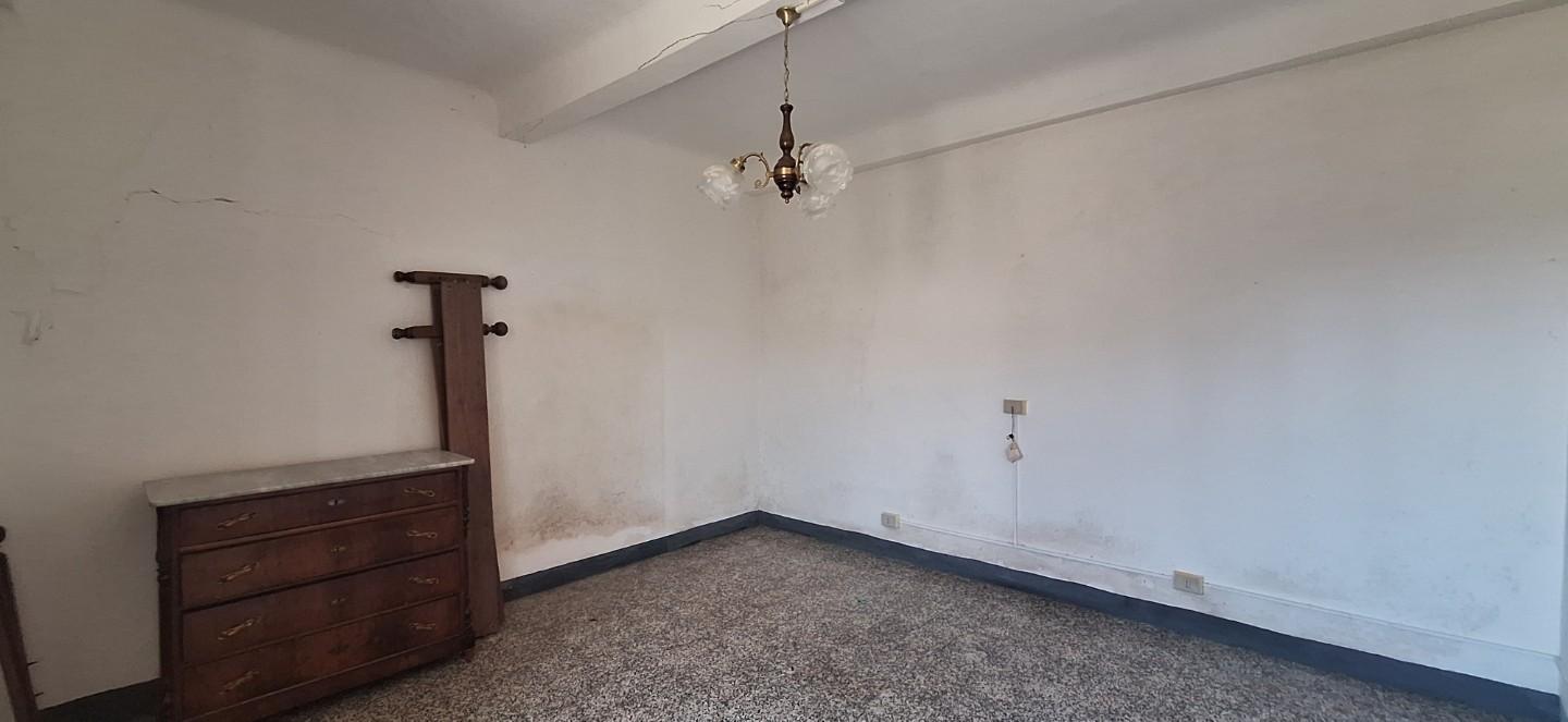 Appartamento da ristrutturare, Bagni di Lucca lugliano