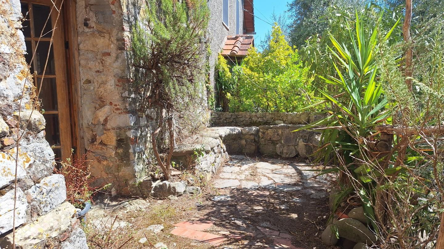 Casa indipendente in vendita, Borgo a Mozzano valdottavo