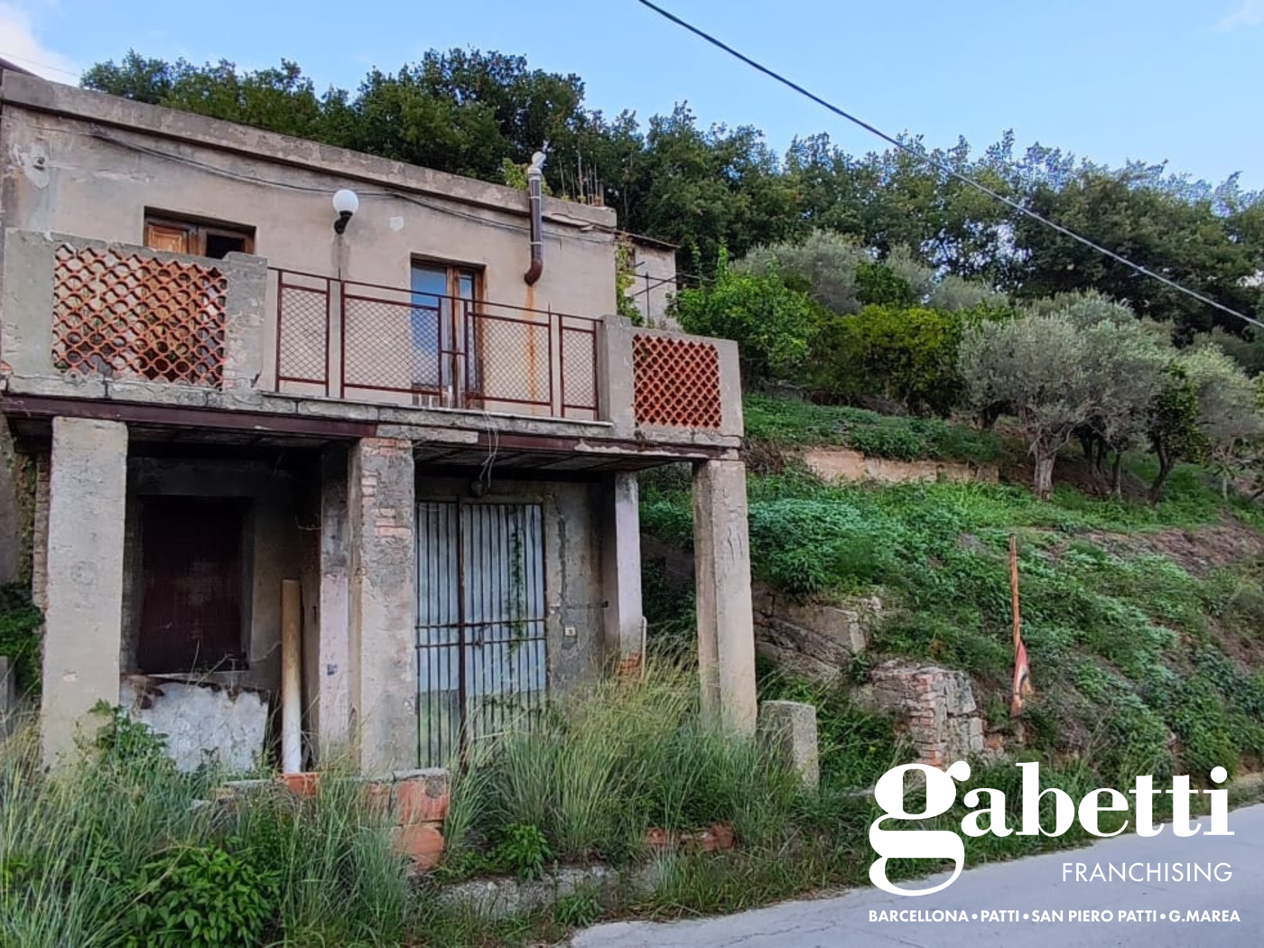 Casa indipendente in vendita a Montagnareale