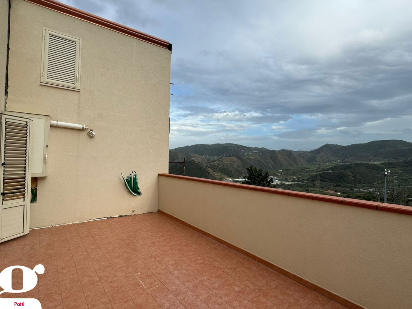 Trilocale ristrutturato a Patti