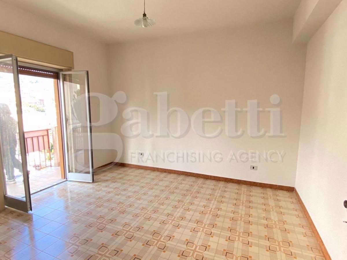 Appartamento in vendita a Patti