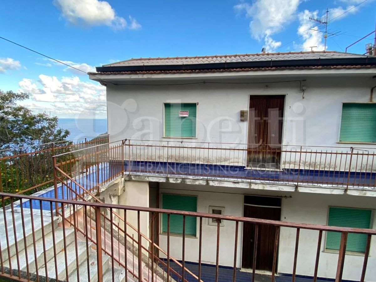 Casa indipendente con giardino a Gioiosa Marea