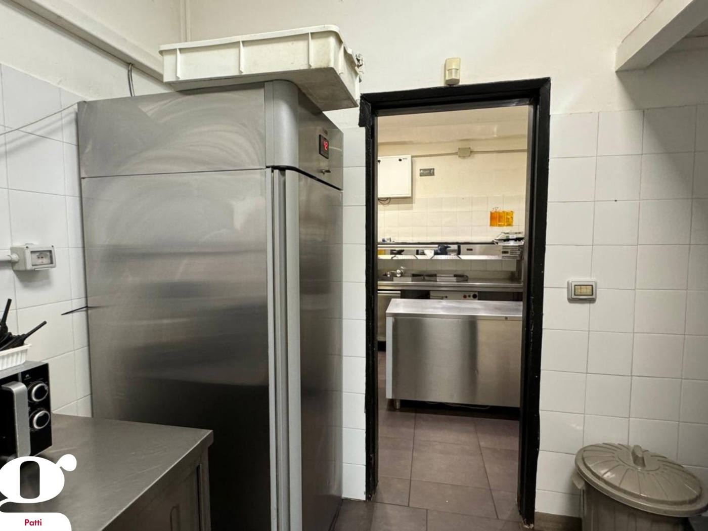 Attivit� commerciale in vendita a Villafranca Tirrena