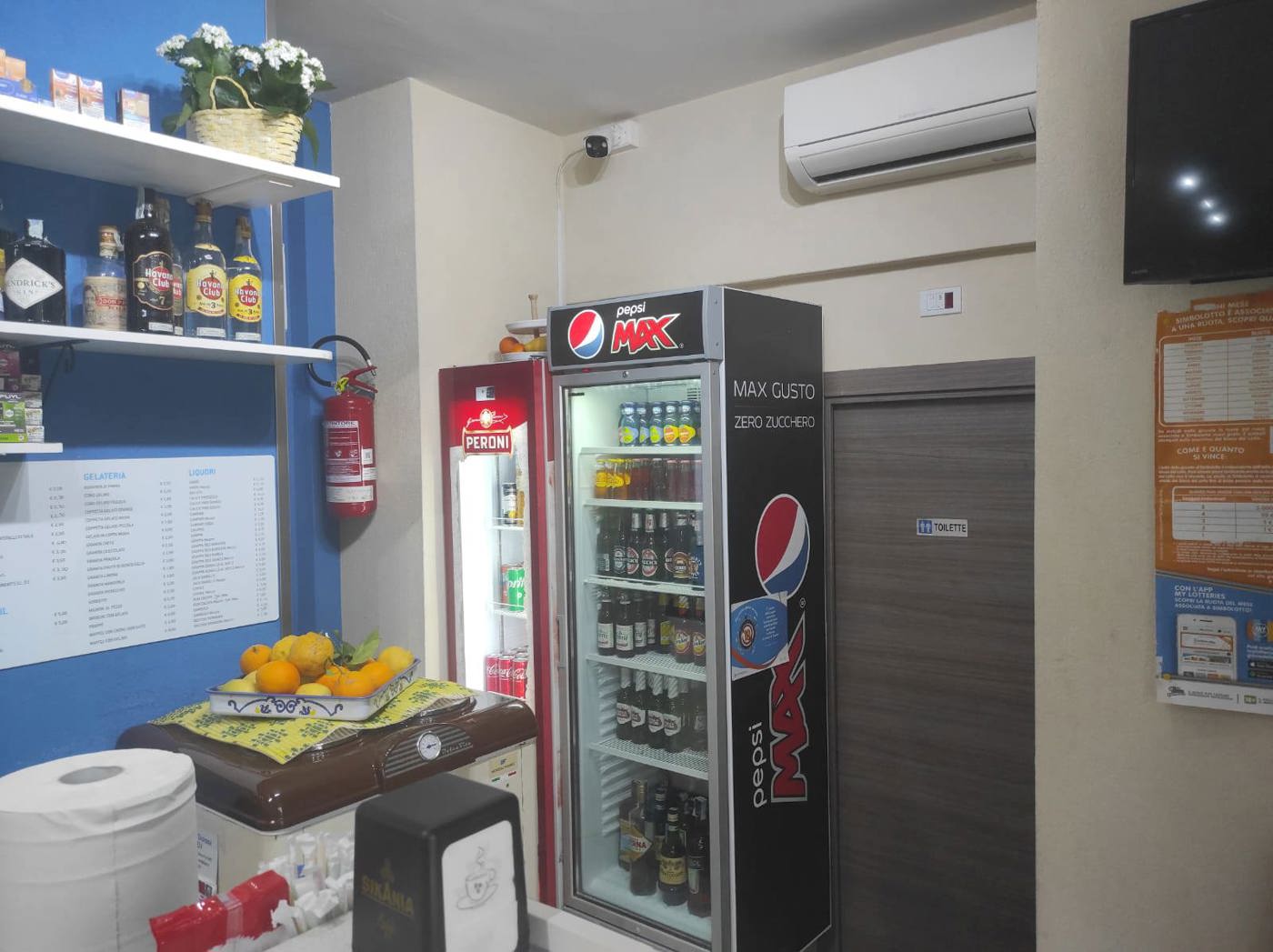 Negozio in vendita a Gioiosa Marea