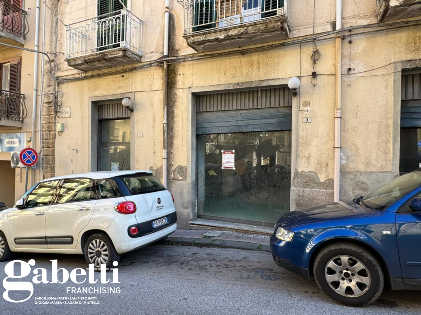 Negozio in vendita a Patti