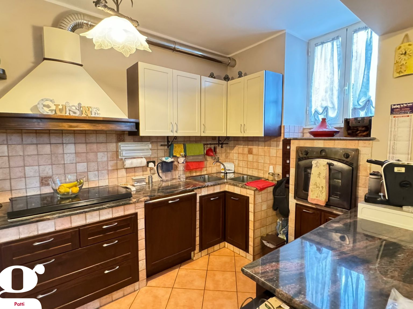 Quadrilocale in vendita a Patti