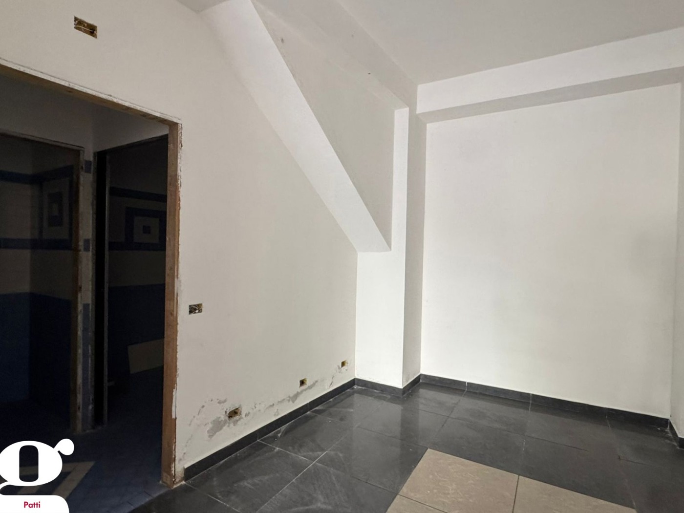 Negozio in affitto a Patti