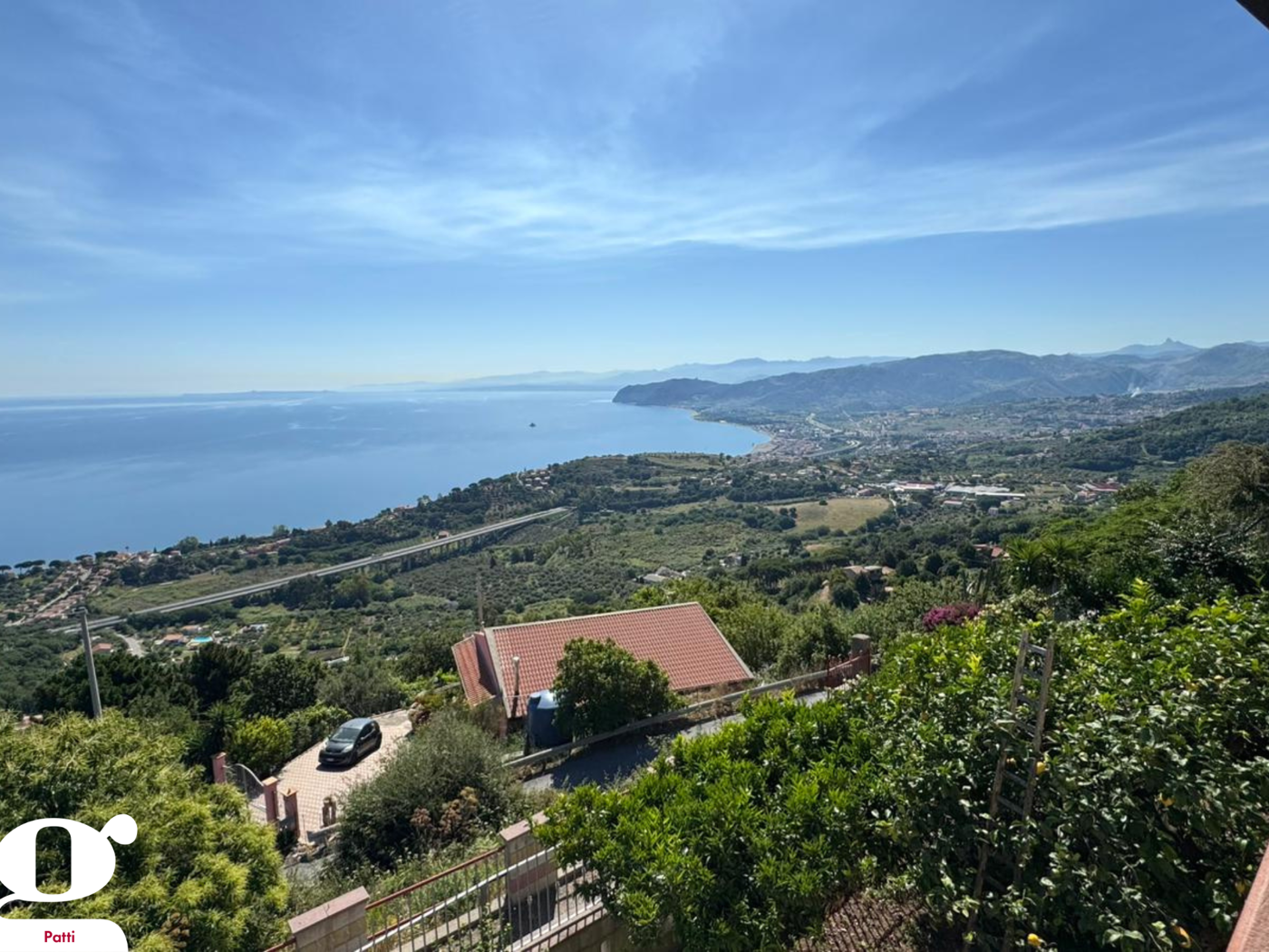 Villa nuova a Gioiosa Marea