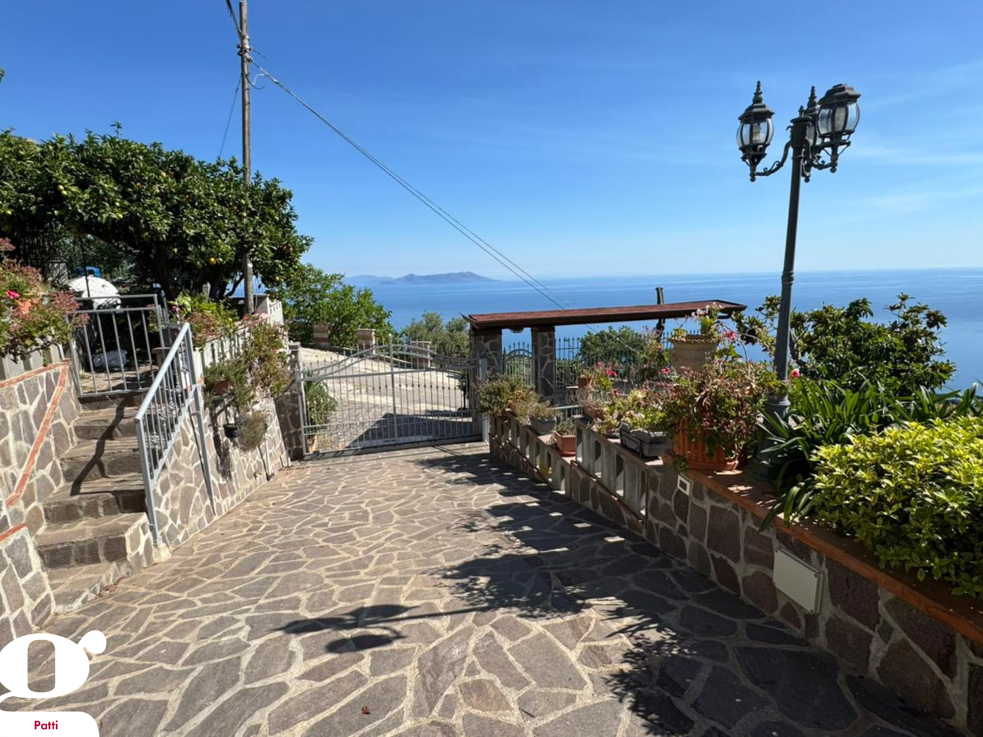 Villa nuova a Gioiosa Marea