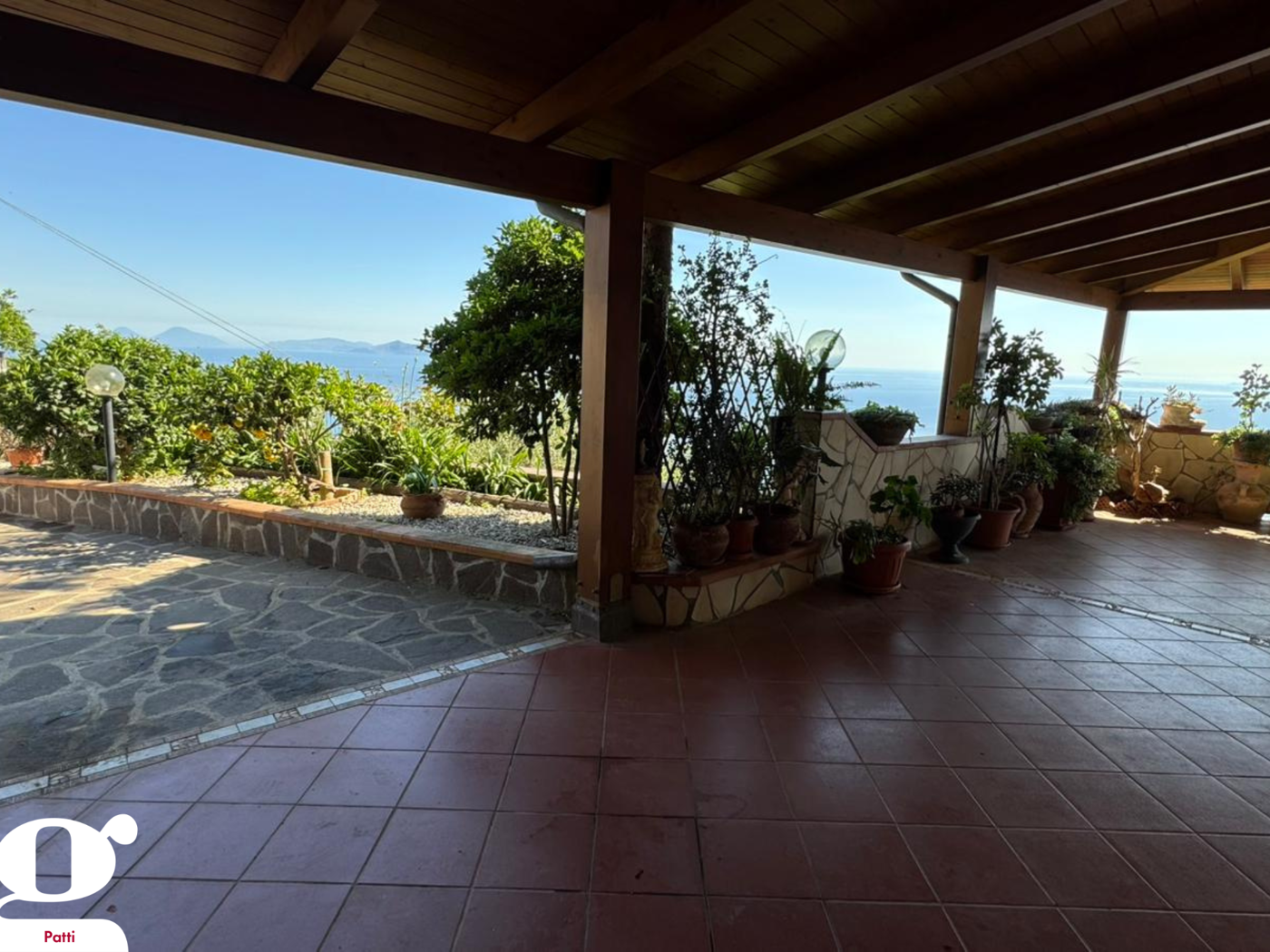 Villa nuova a Gioiosa Marea