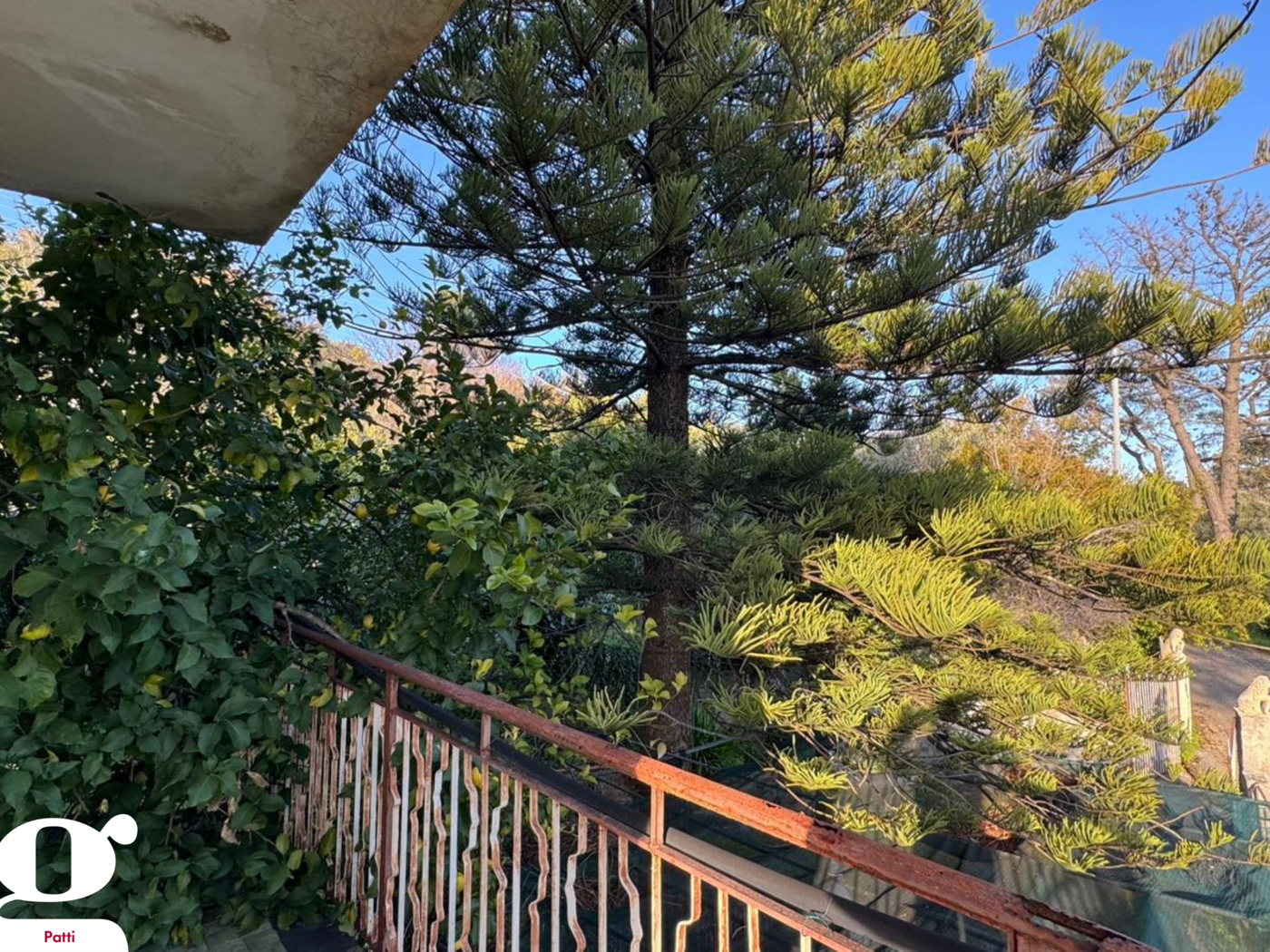 Casa indipendente in vendita a Montagnareale