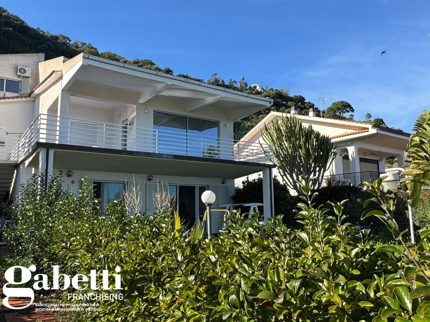 Villa arredata in affitto a Gioiosa Marea