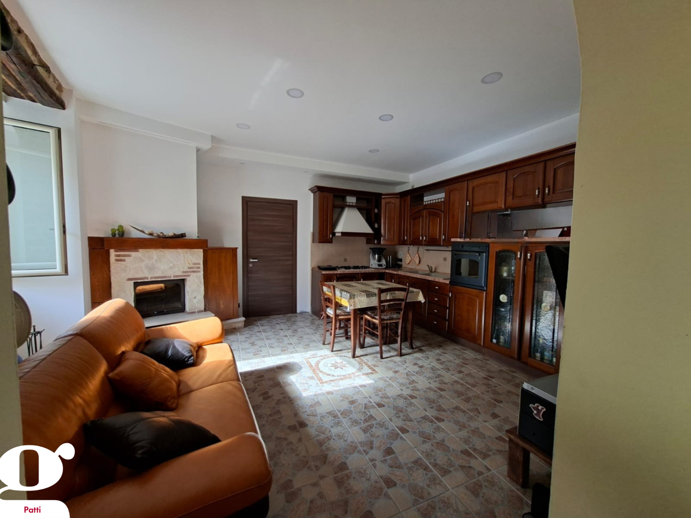 Casa indipendente ristrutturata a Patti