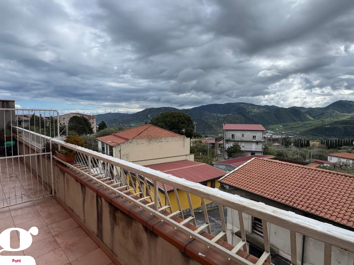 Trilocale con box doppio a Patti