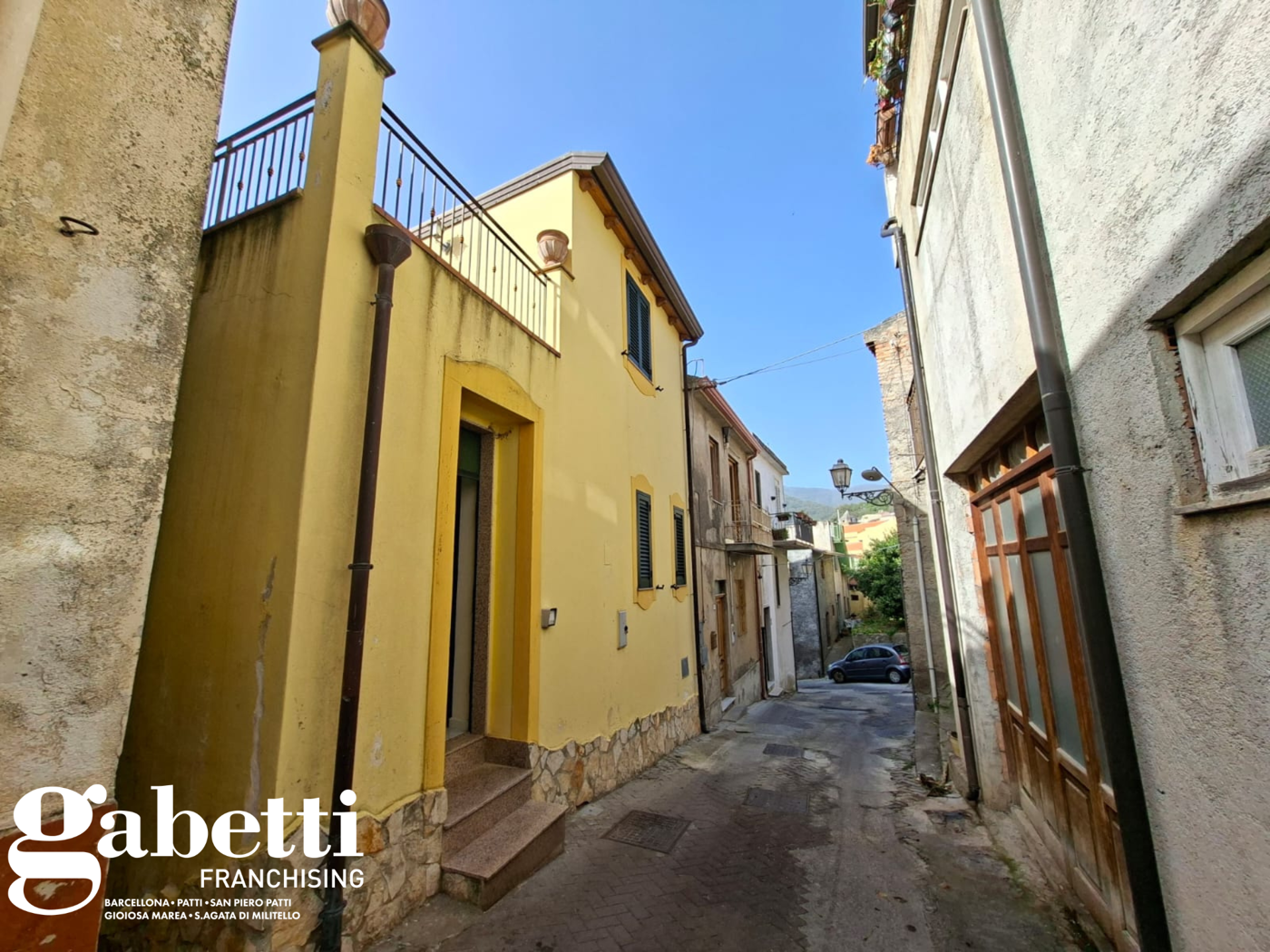 Casa indipendente in vendita a Montagnareale