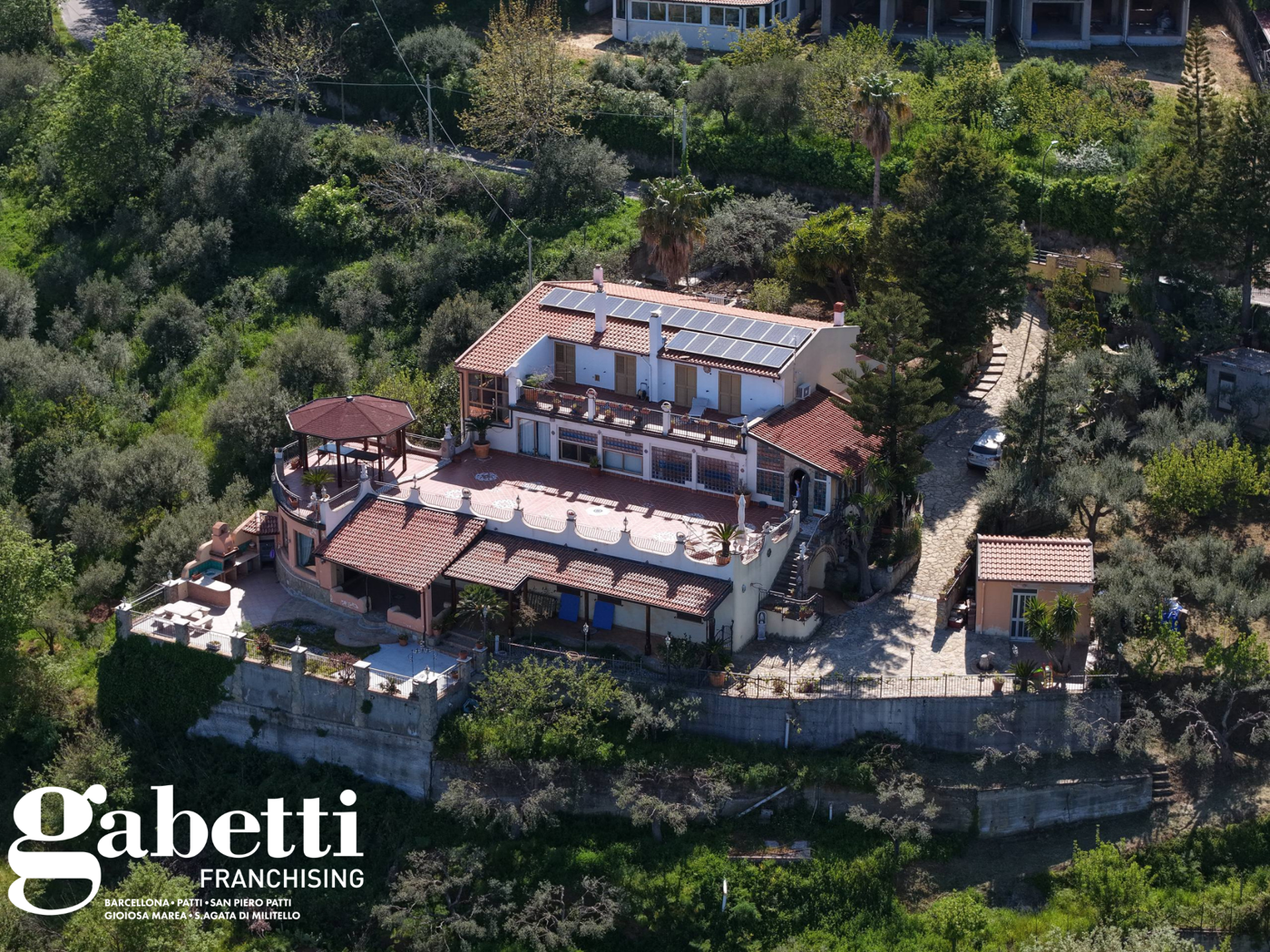 Villa con giardino a Patti