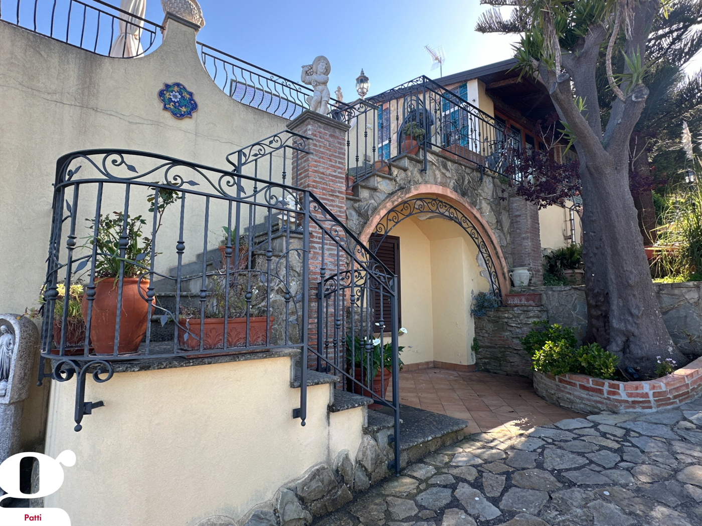Villa con giardino a Patti