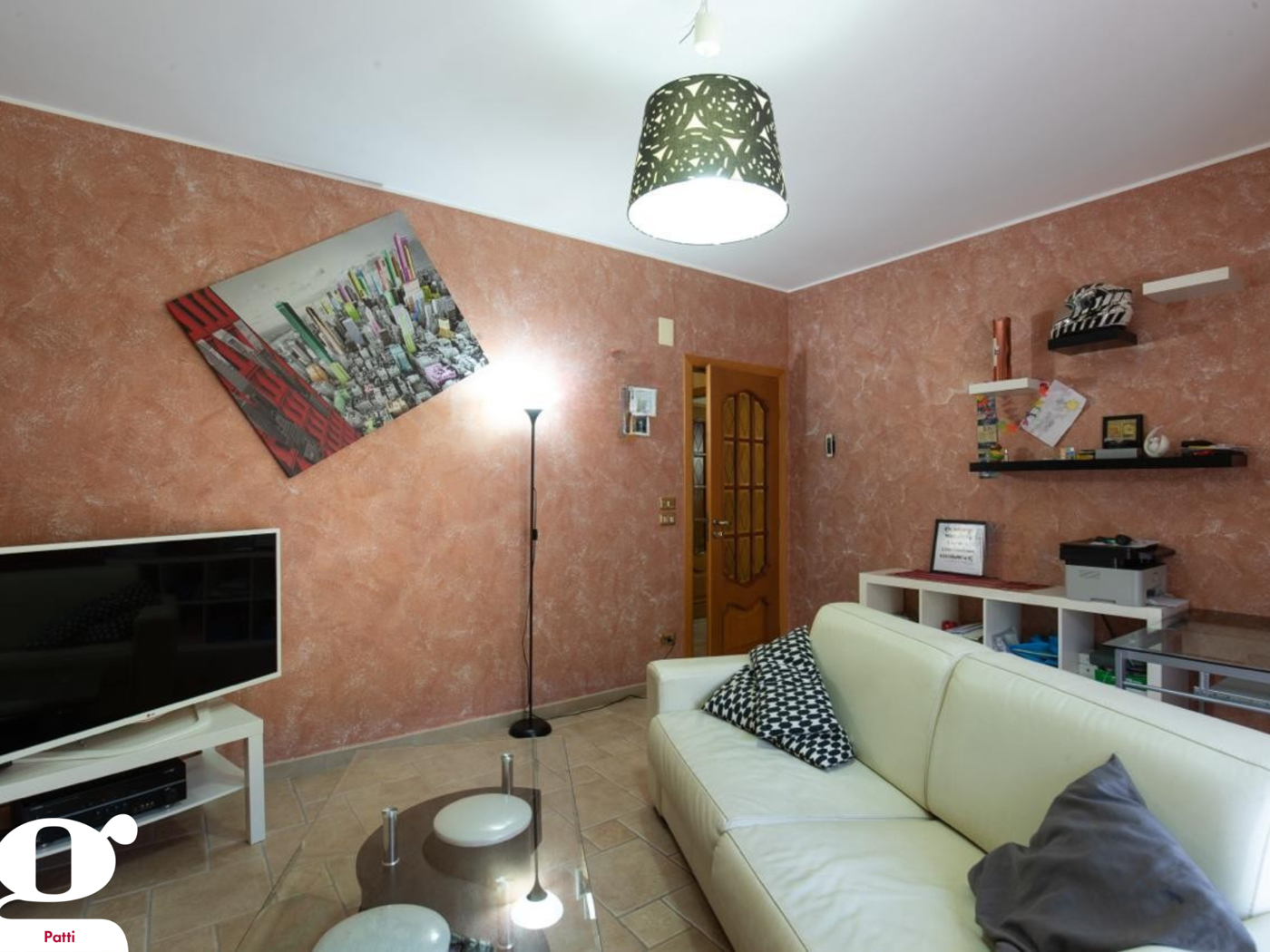 Trilocale in vendita a Brolo