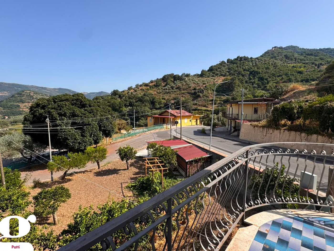 Casa indipendente in vendita a Montagnareale