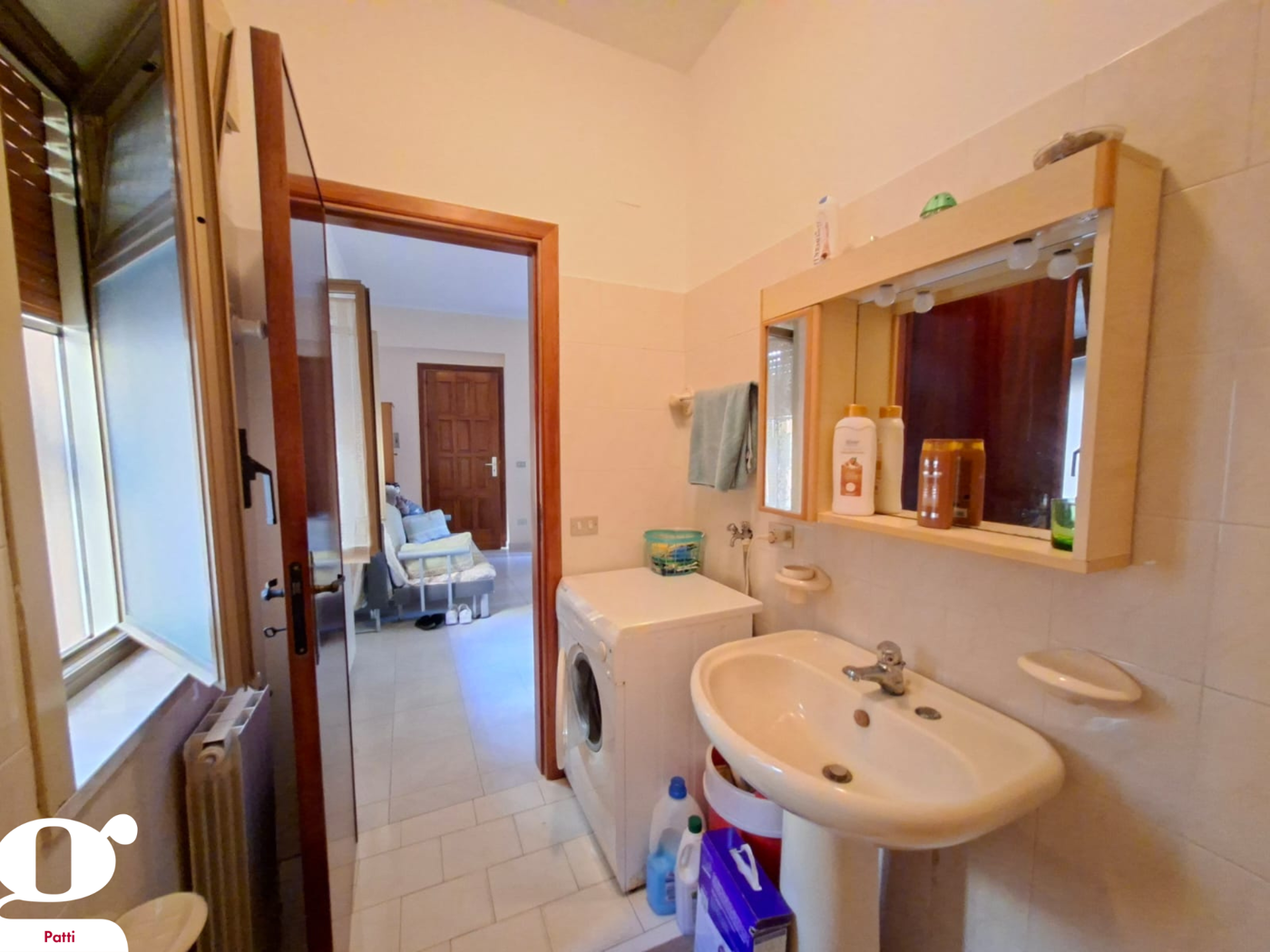 Stabile/Palazzo in vendita a Oliveri