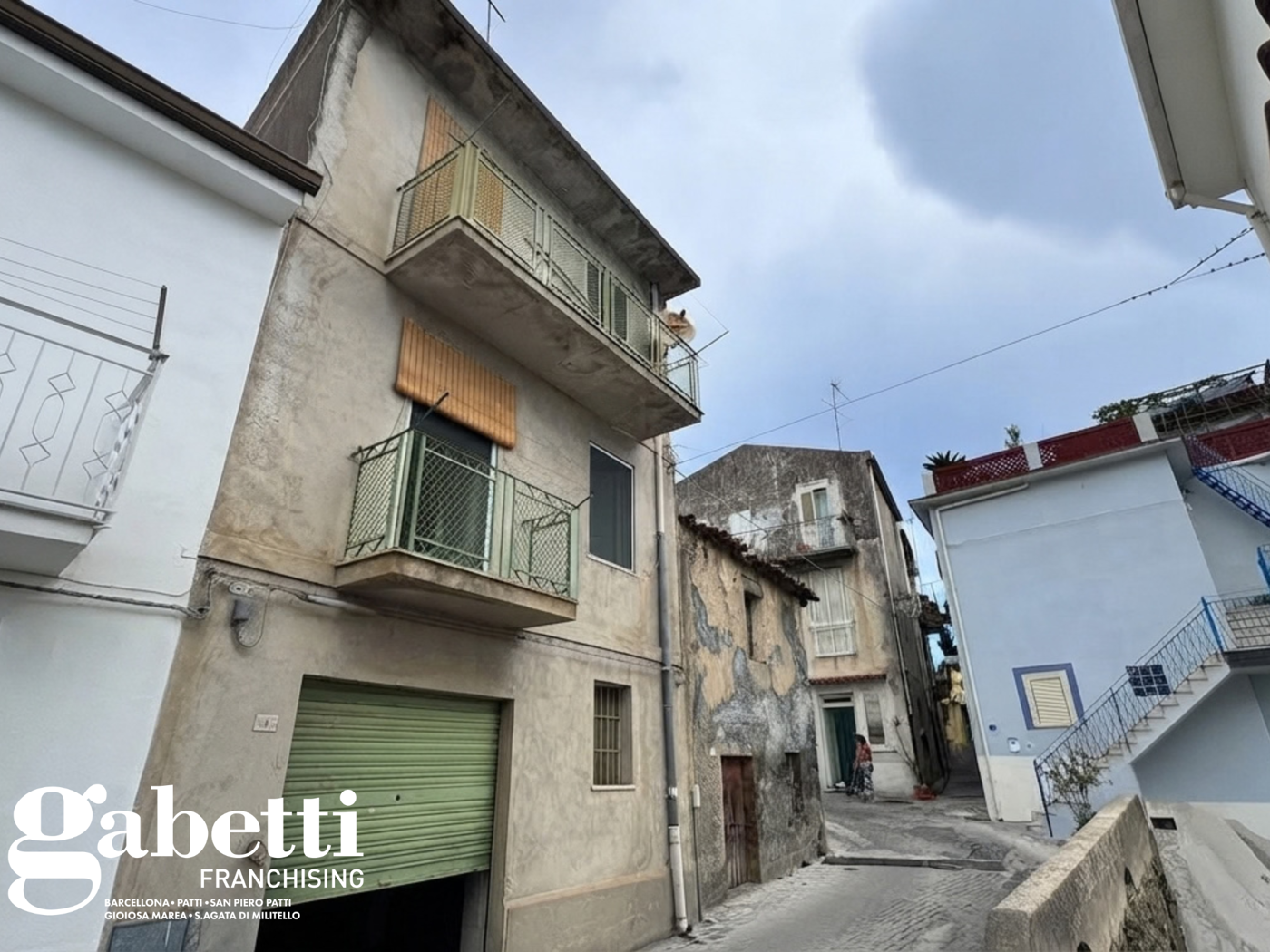 Casa indipendente in vendita a Montagnareale