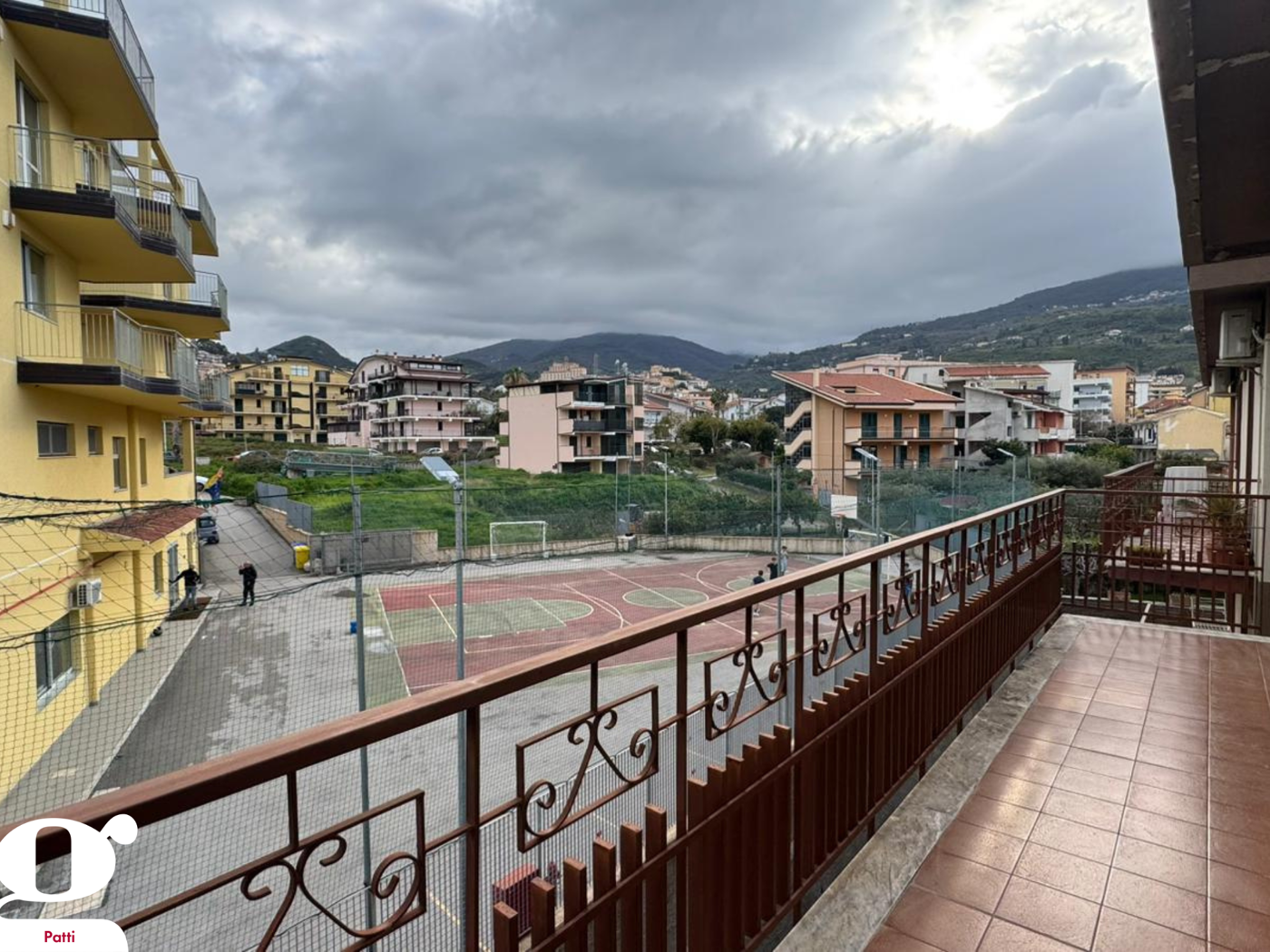 Quadrilocale in vendita a Patti