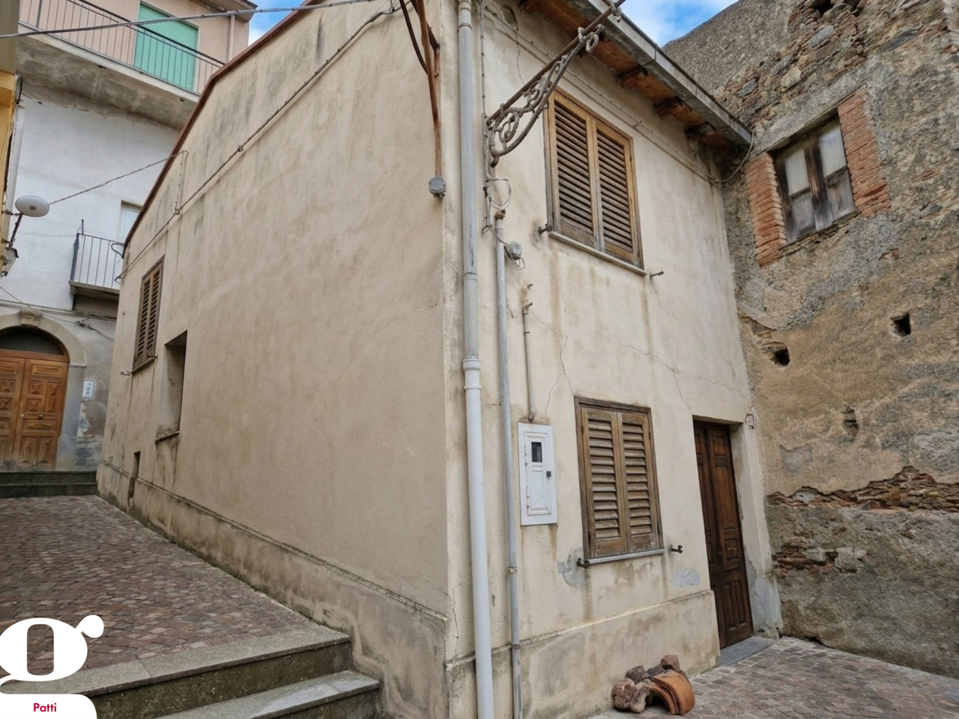 Casa indipendente in vendita a Montagnareale