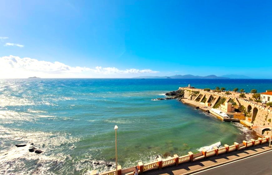 Casa indipendente in vendita a Piombino