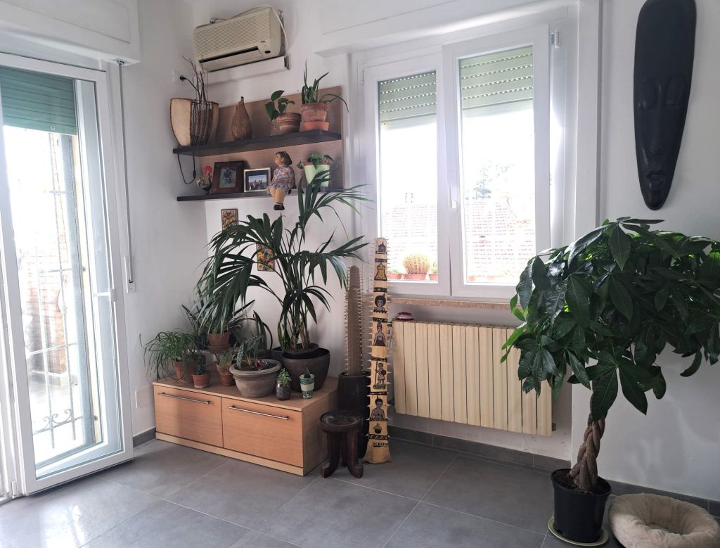 Casa indipendente con giardino a San Vincenzo