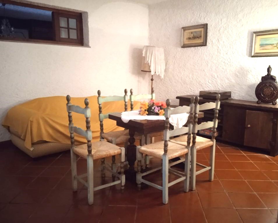 Casa indipendente arredata in affitto a Piombino