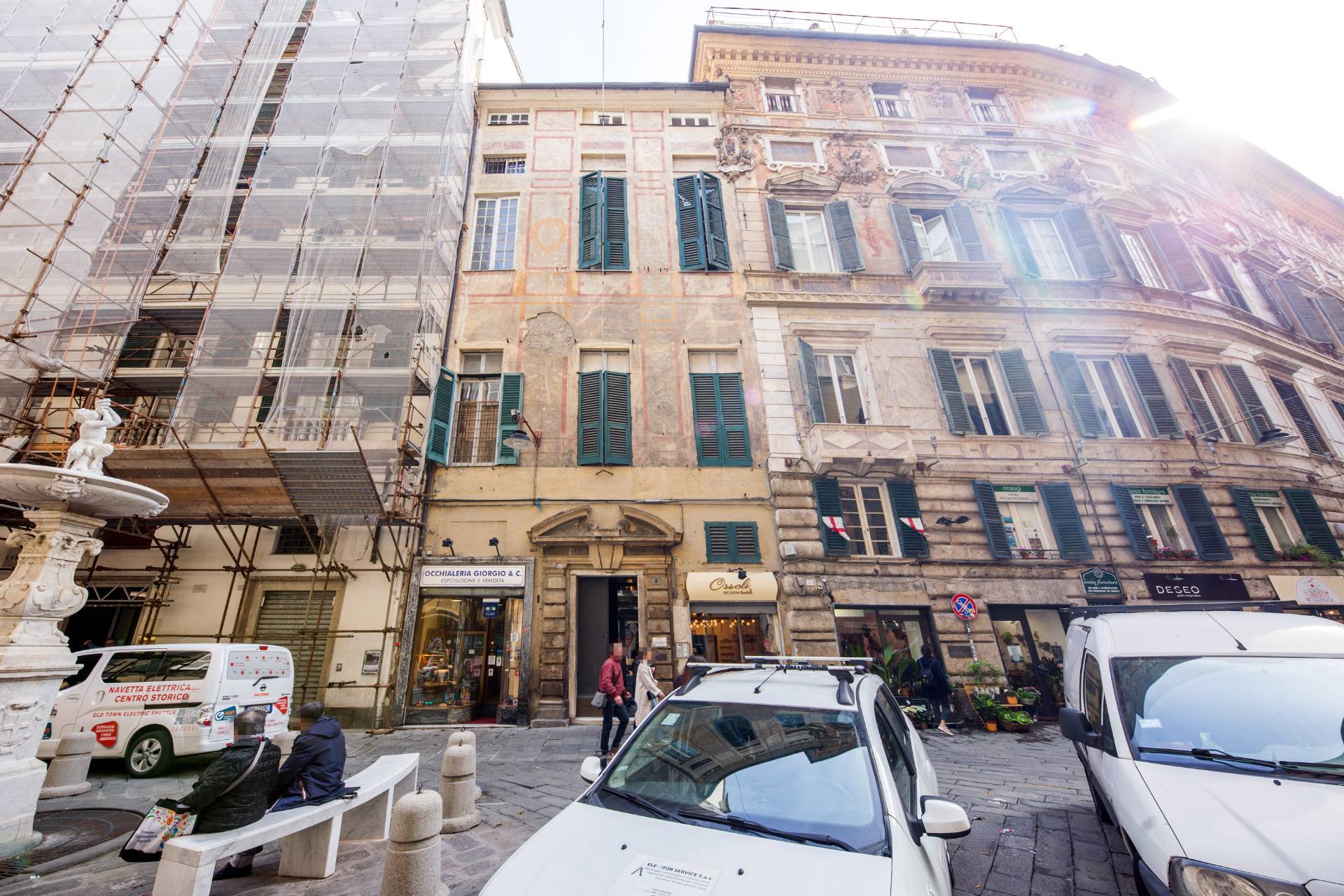 Appartamento da ristrutturare, Genova centro storico