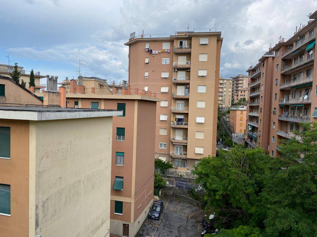 Appartamento in affitto a Genova, Sestri Ponente