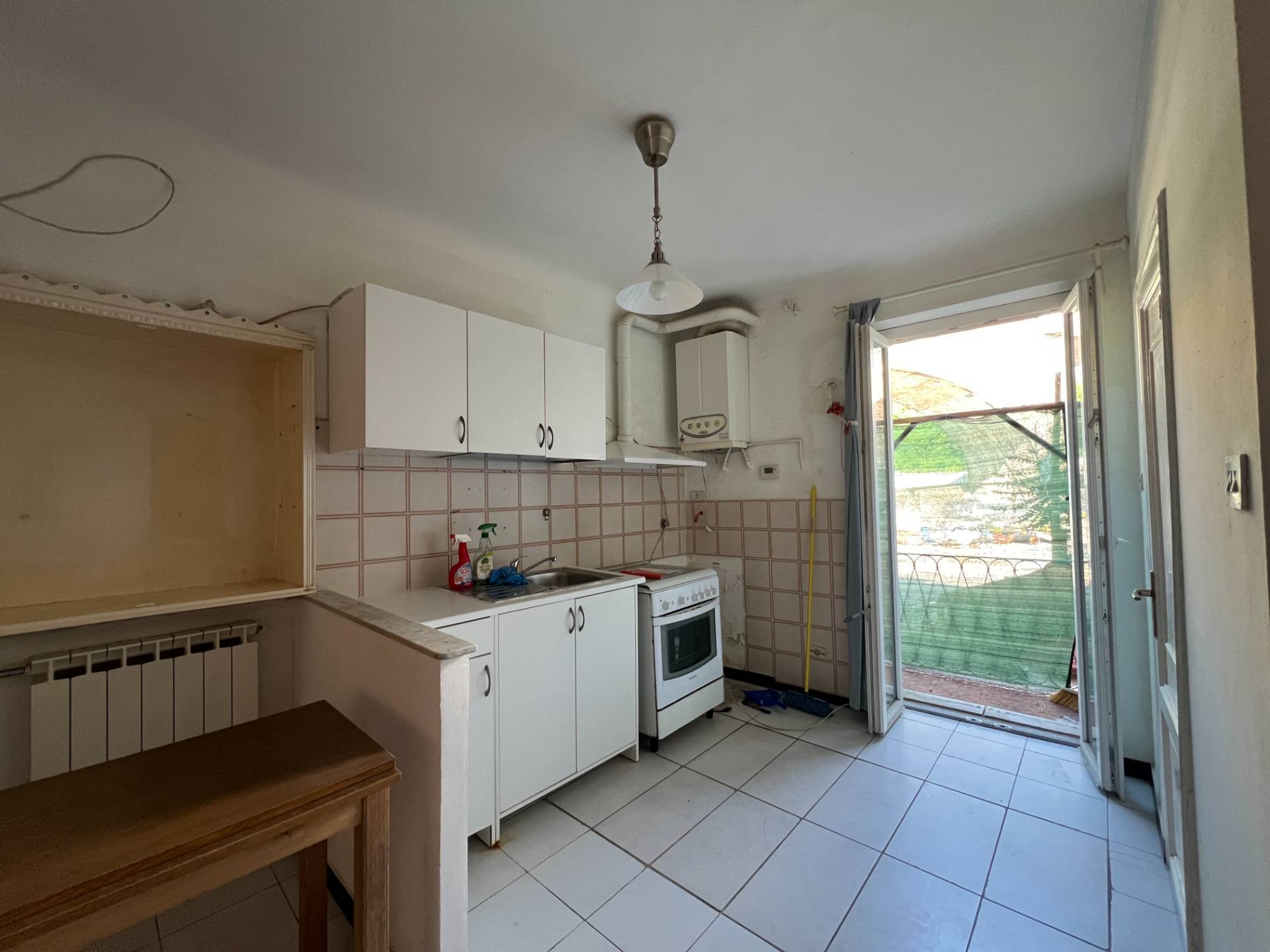 Ufficio in vendita a Genova, Rivarolo