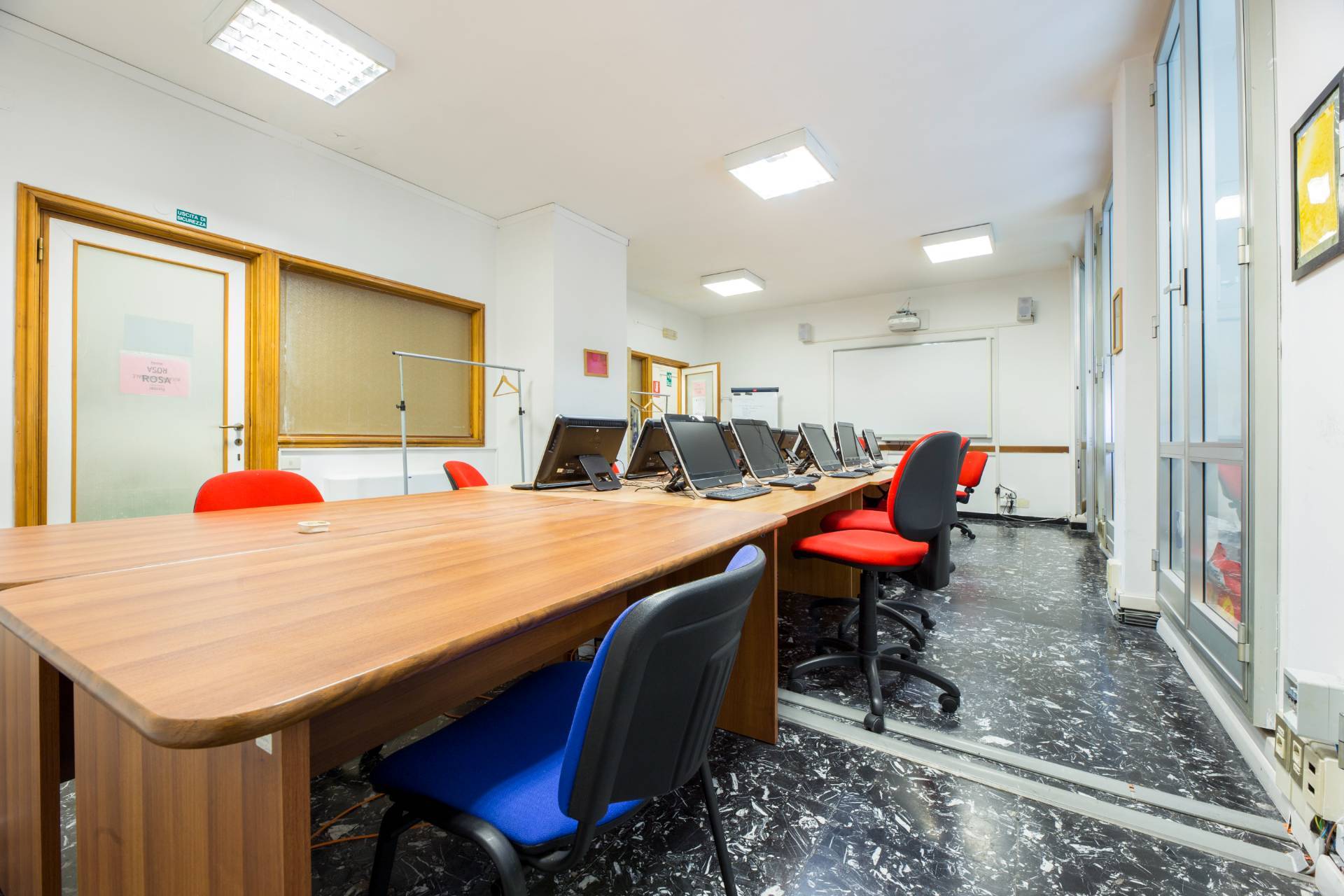 Studio/Ufficio in vendita a Genova, Centro Storico