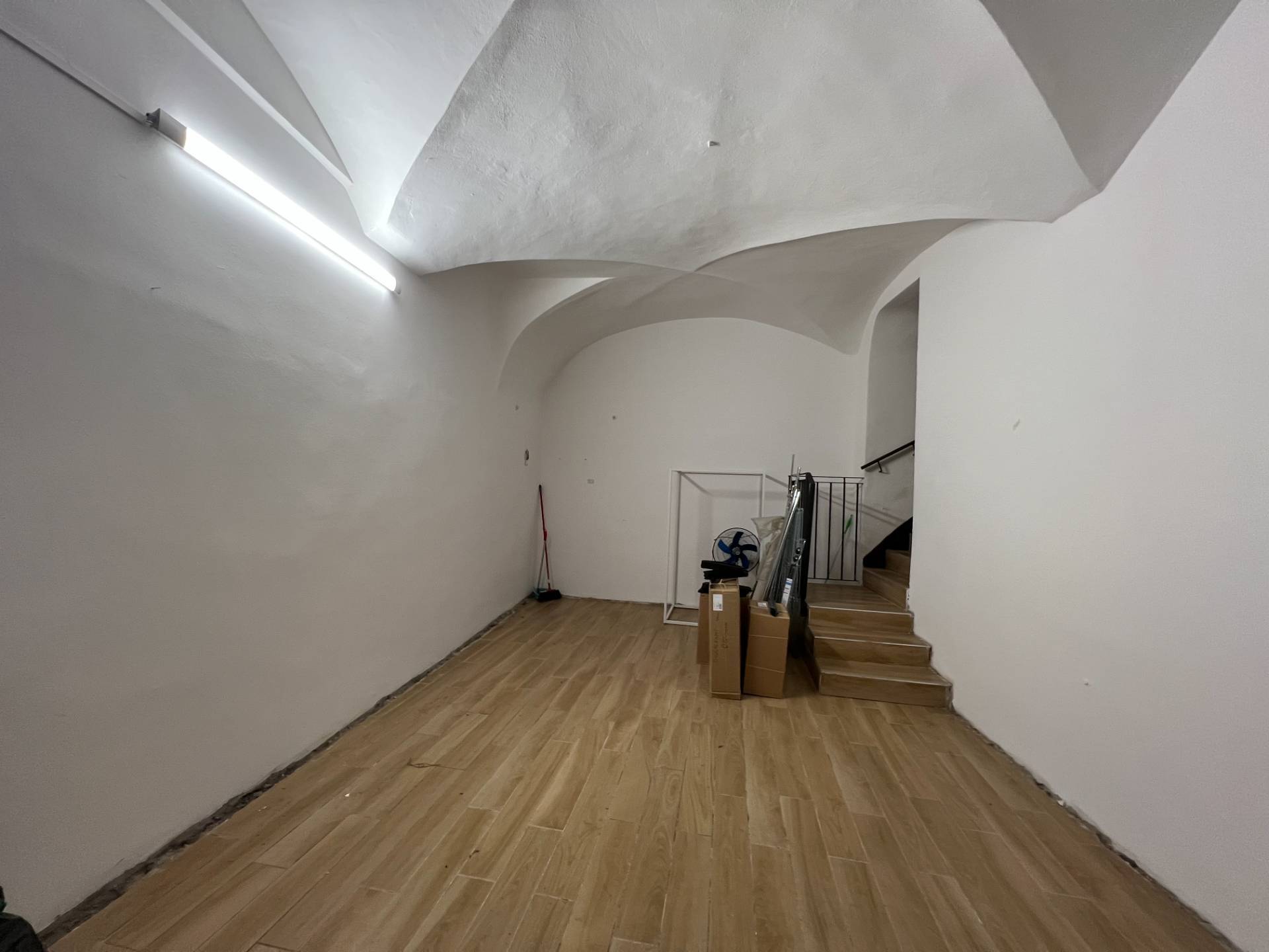 Locale commerciale in affitto a Genova, Centro Storico